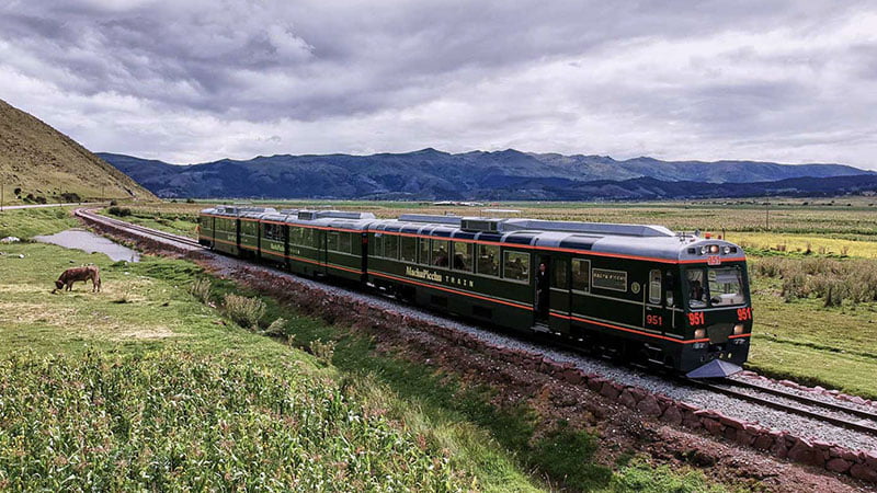 Machu Picchu Nerede & Nasıl Gidilir? Hakkında Bilgi 7 Machu Picchu Tren Yolculuğu