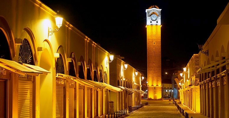 Tarihi Saat Kulesi Adana