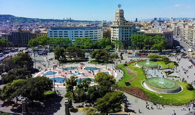 Barselona'da Gezilecek Tarihi ve Turistik Yerler 22 Katalonya Meydanı