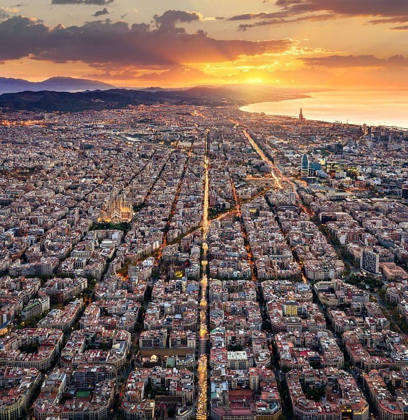 Barselona'da Gezilecek Tarihi ve Turistik Yerler 2 Barcelona Gezi Rehberi