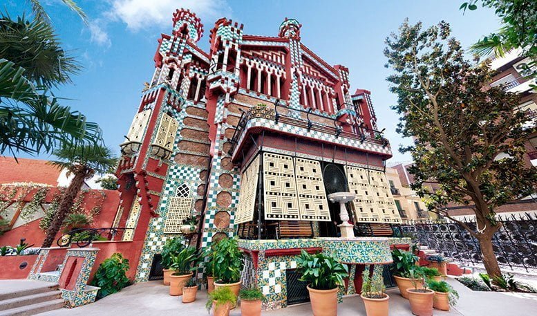 Barselona'da Gezilecek Tarihi ve Turistik Yerler 23 Gaudi Eserleri