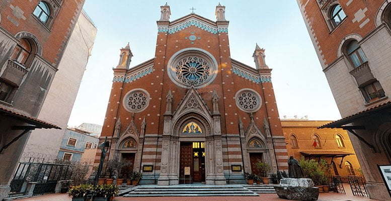 St. Antuan Kilisesi