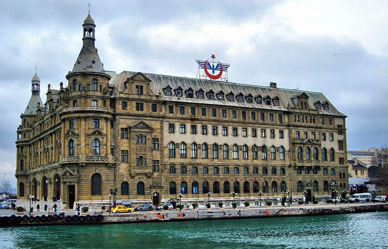 Haydarpaşa Tren İstasyonu