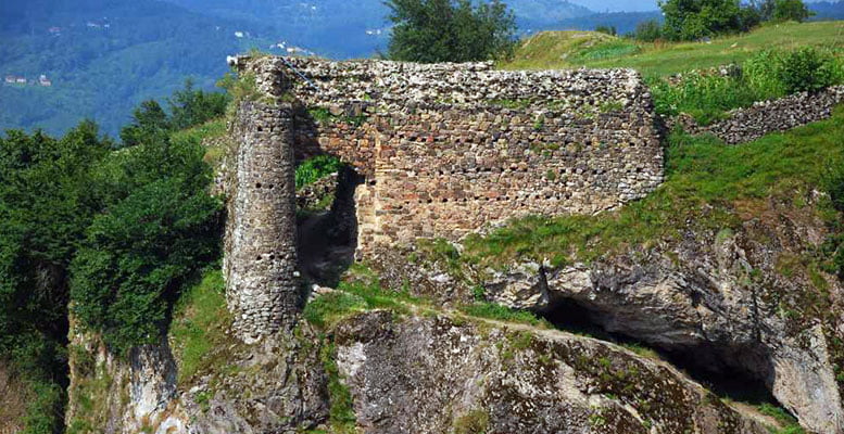 Ordu'da Gezilecek Yerler 6 golkoy kalesi