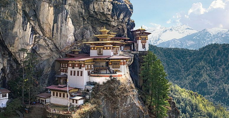 taktsang manastiri